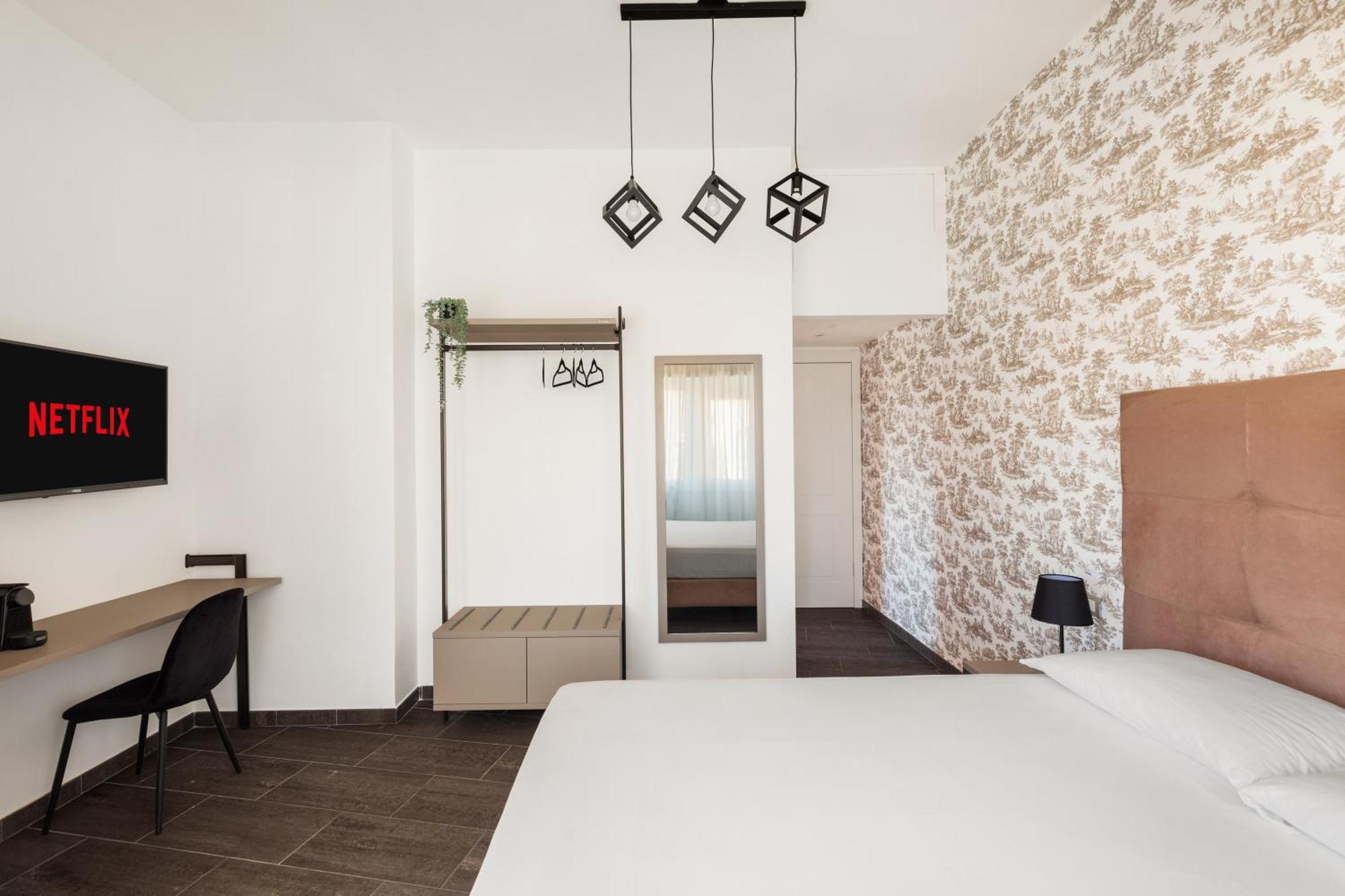 Adelante Rooms San Giovanni Rzym Zewnętrze zdjęcie